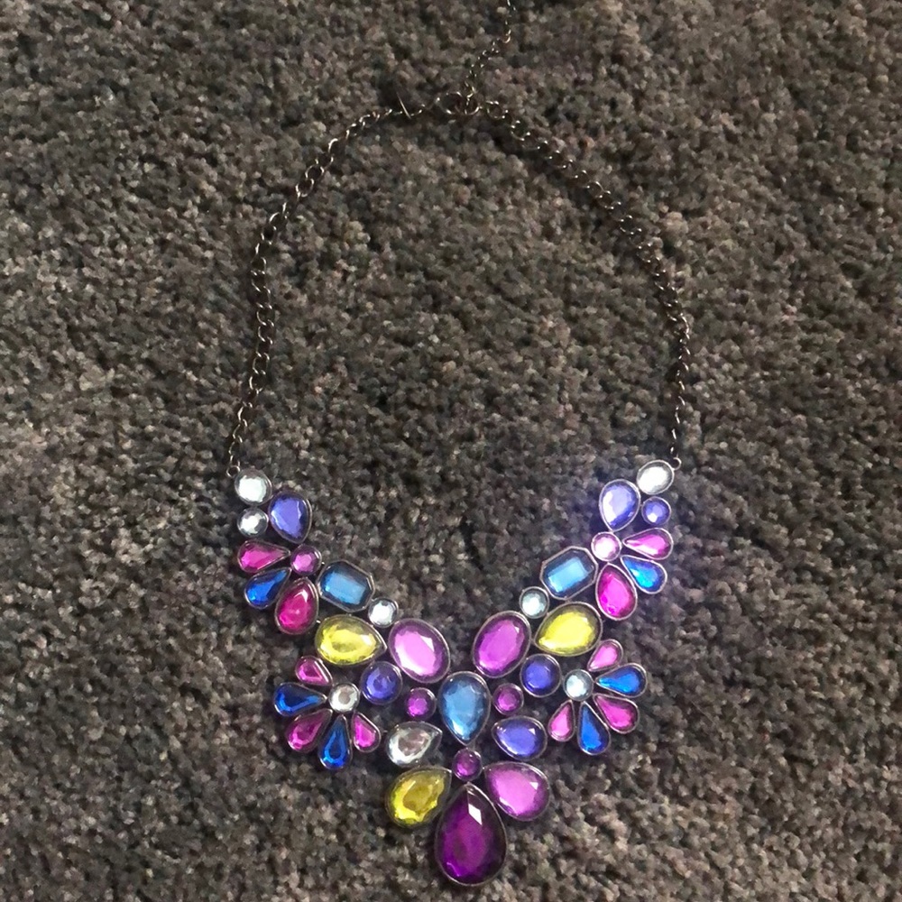 Colorful statement necklace